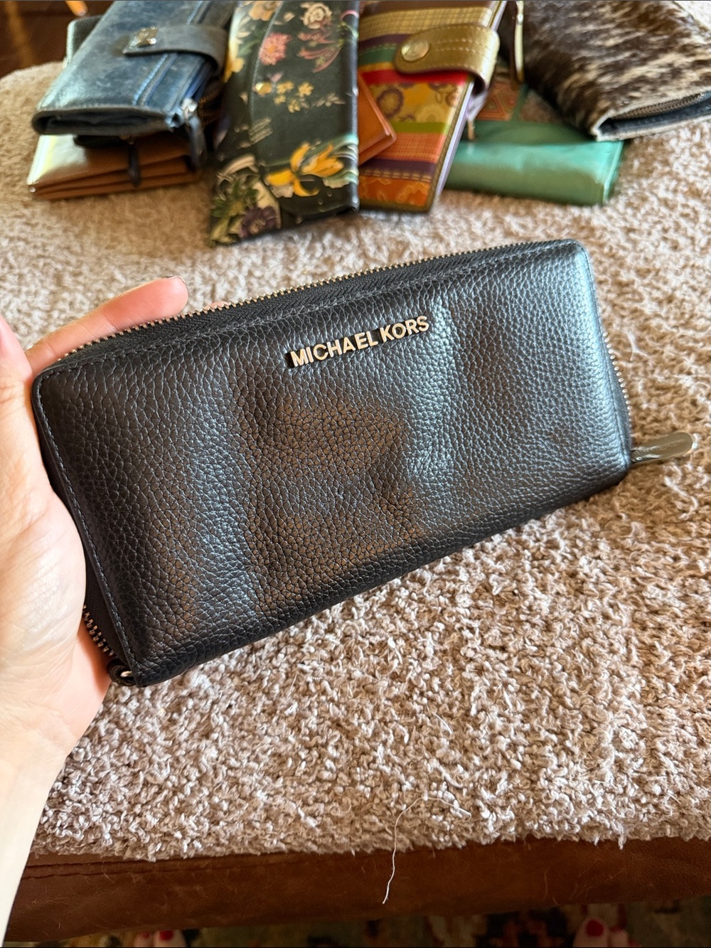 Michael Kors Black Saffiano Leather Jet Set Continental Zip Around Wallet